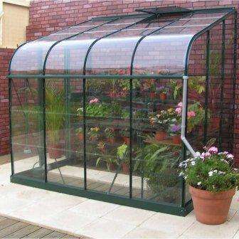 Теплица пристенного вида