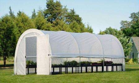 Теплица стационарного либо разборного вида