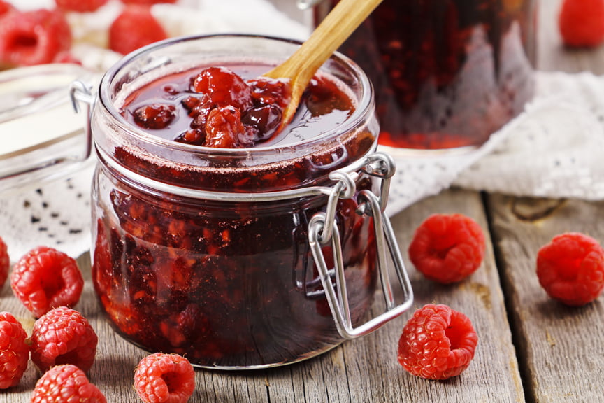 Запасаем ягоды на зиму. Как перенести в зиму не только вкус, но и пользу малины?